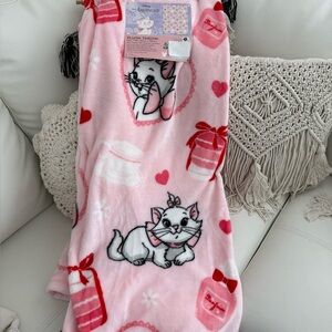Valentine's Day cat Pink Throw Blanket